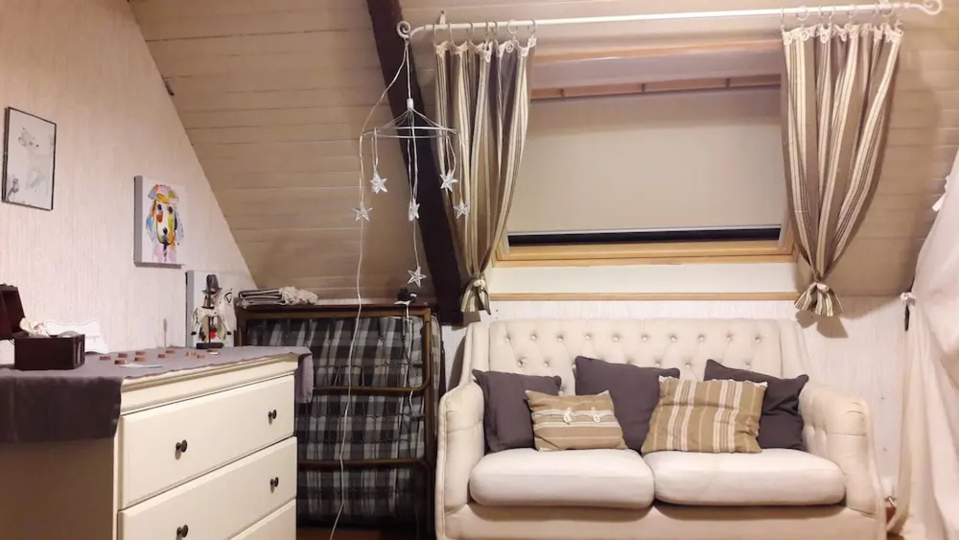 House With one Bedroom in Belle-isle-en-terre, With Enclosed Garden -