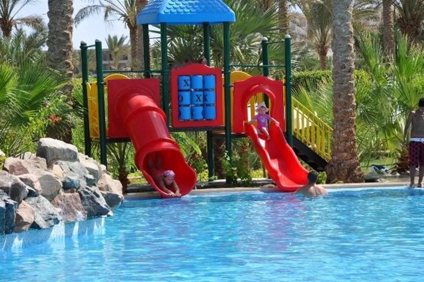 Brayka Bay Resort
