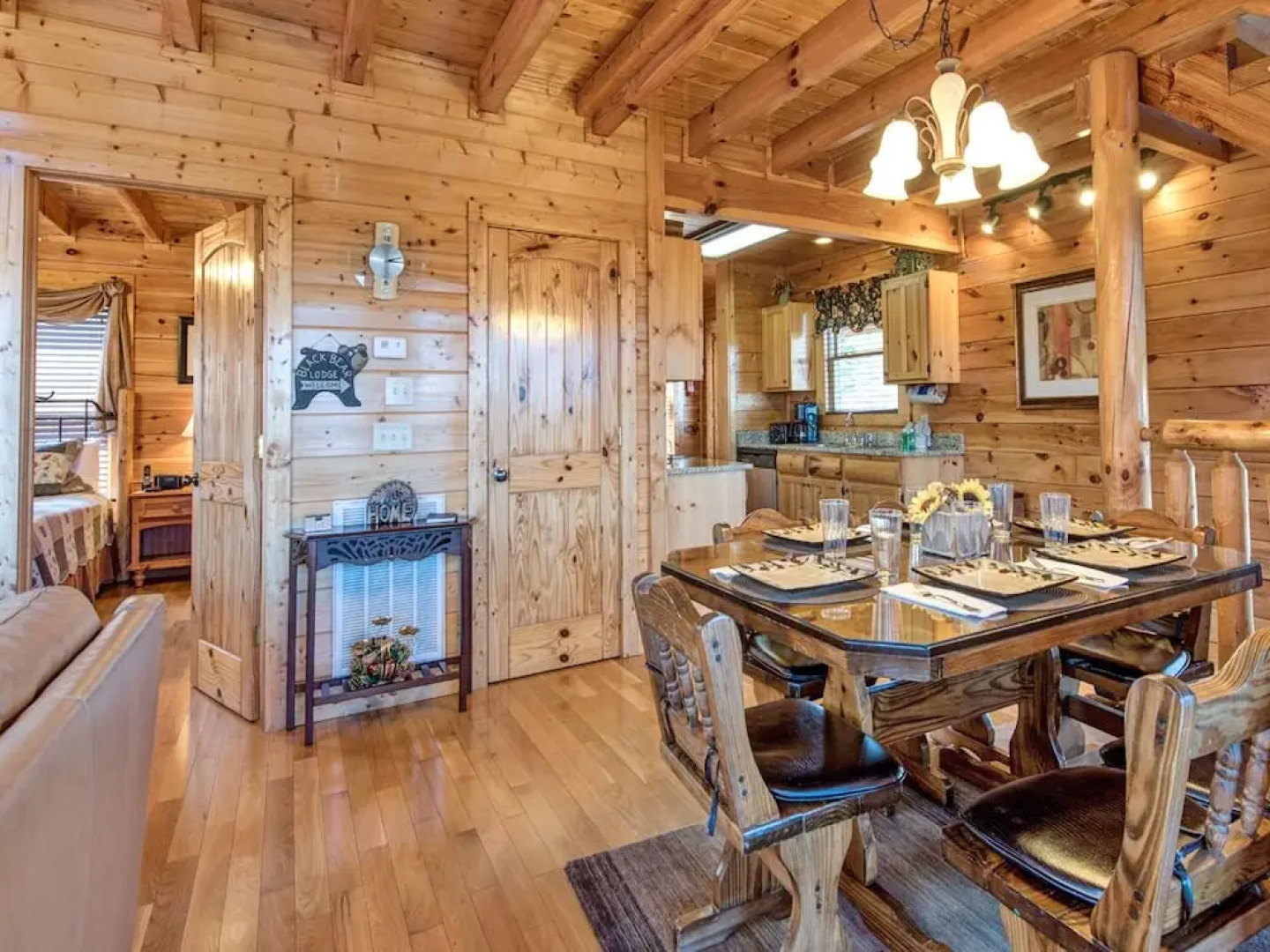 Bella Yani - Three Bedroom Cabin