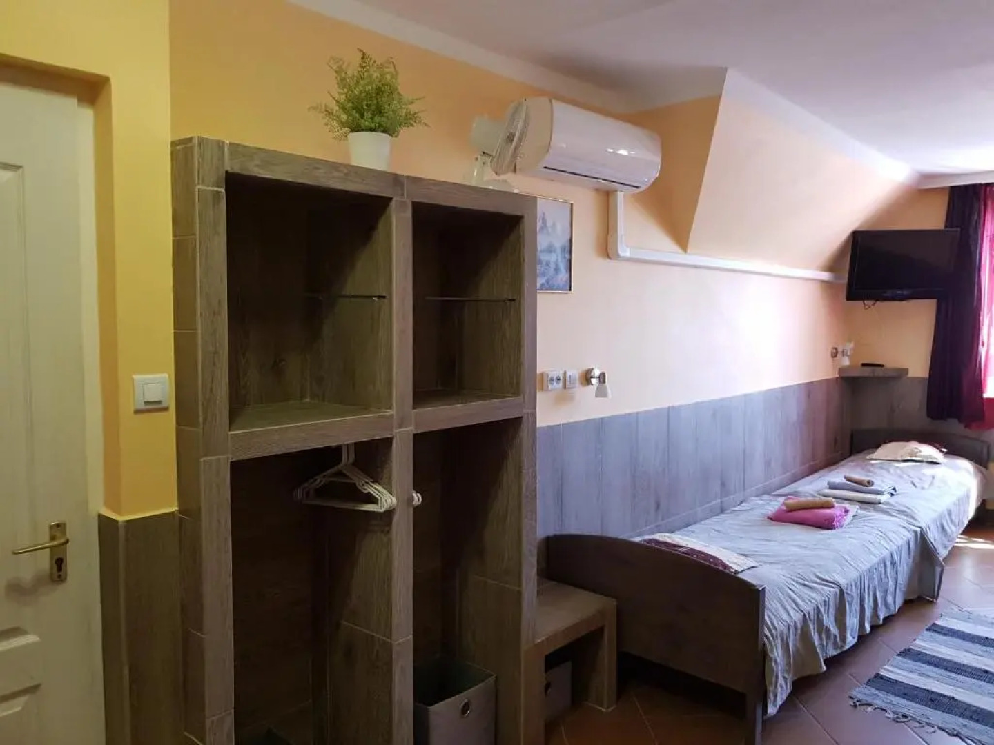 Legányi Kávézó és Apartmanház