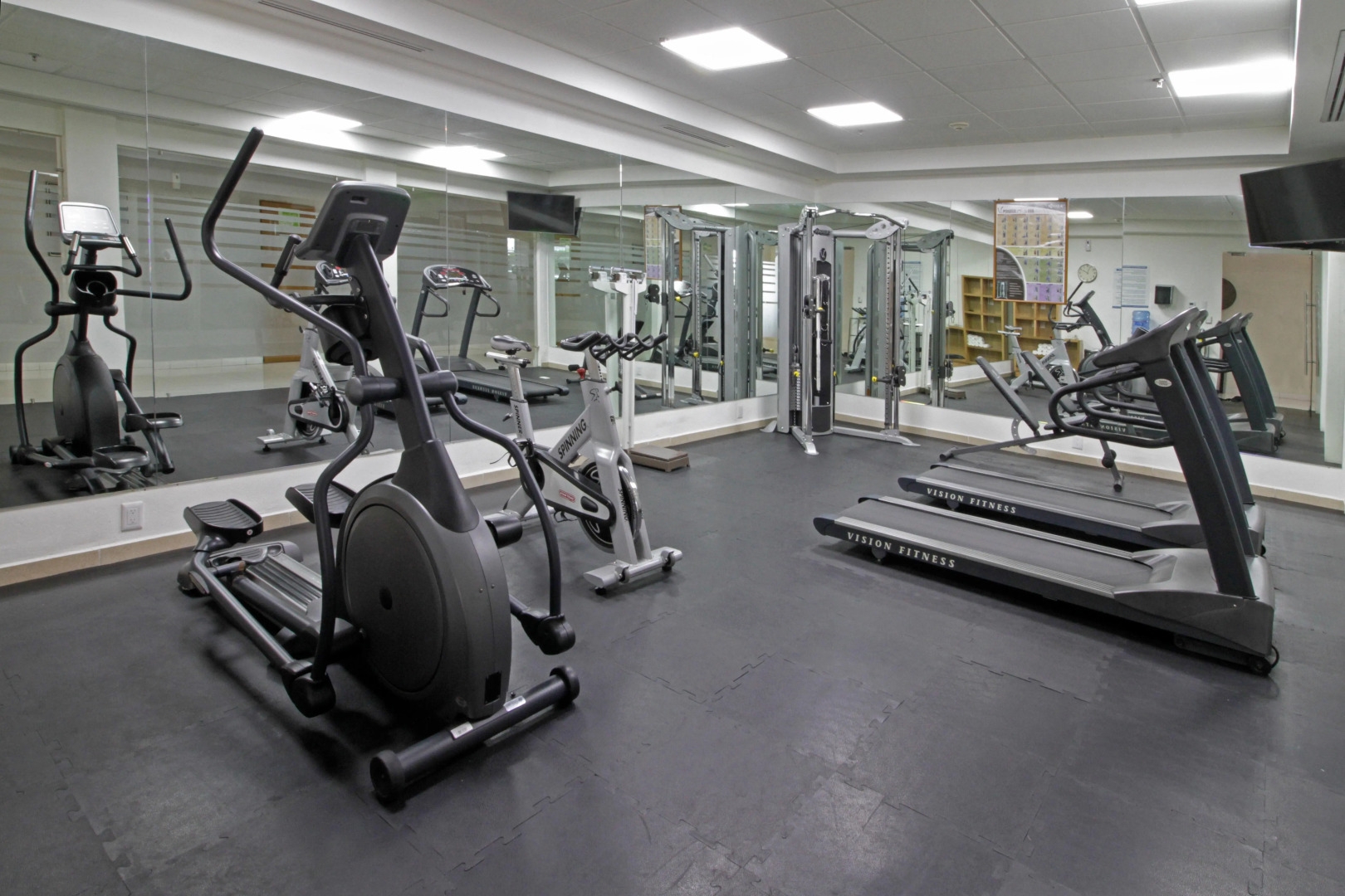 Holiday Inn Express & Suites Irapuato