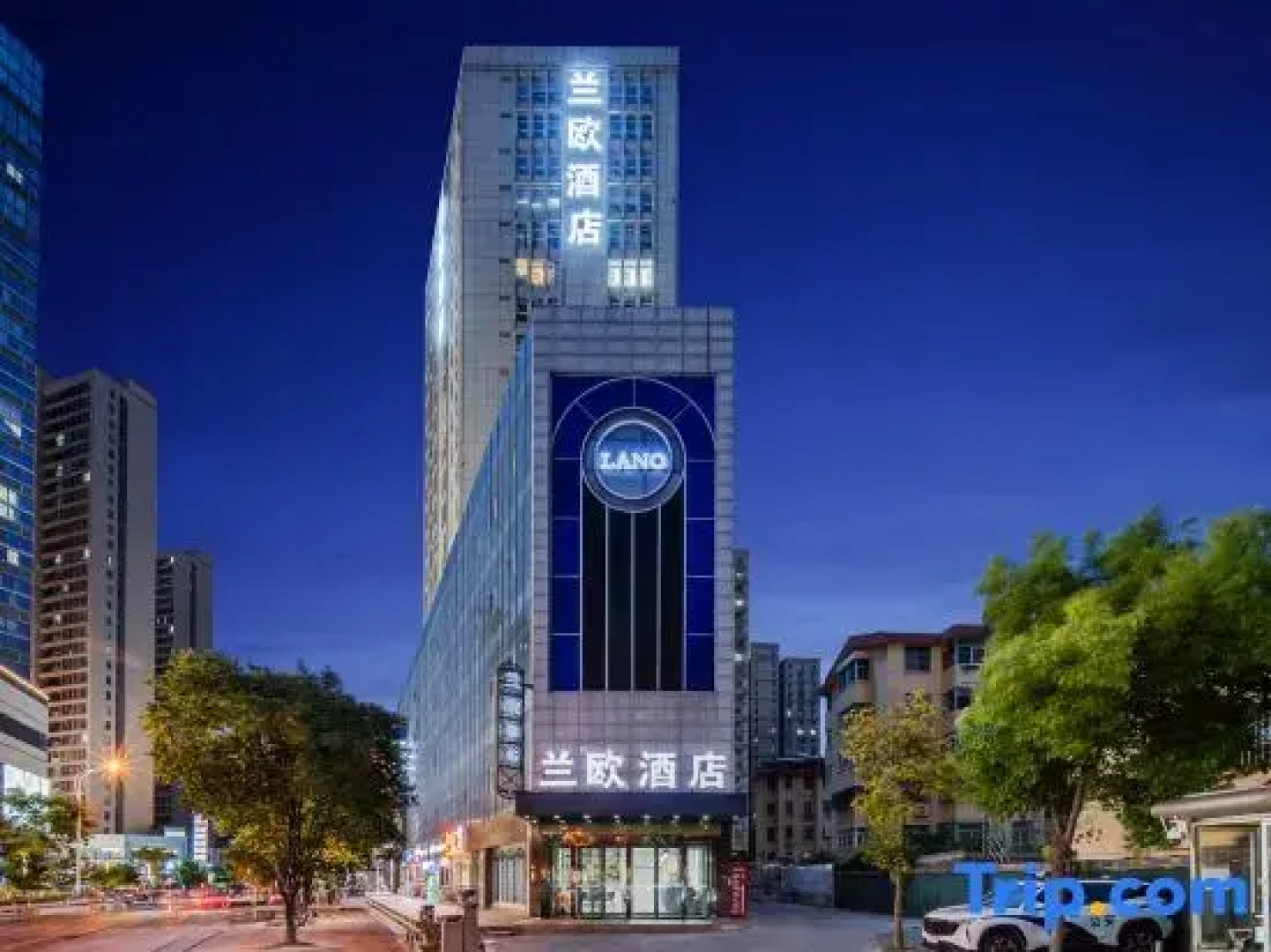 LANOU Hotel