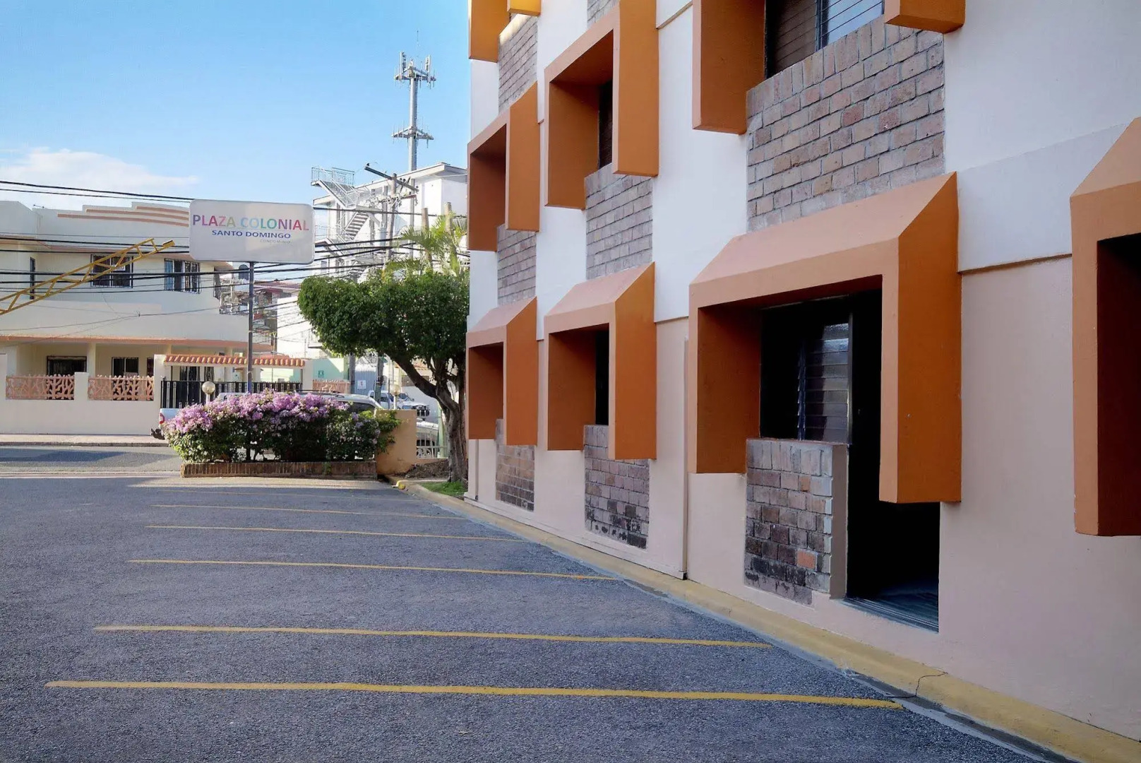 Apart-Hotel Plaza Colonial