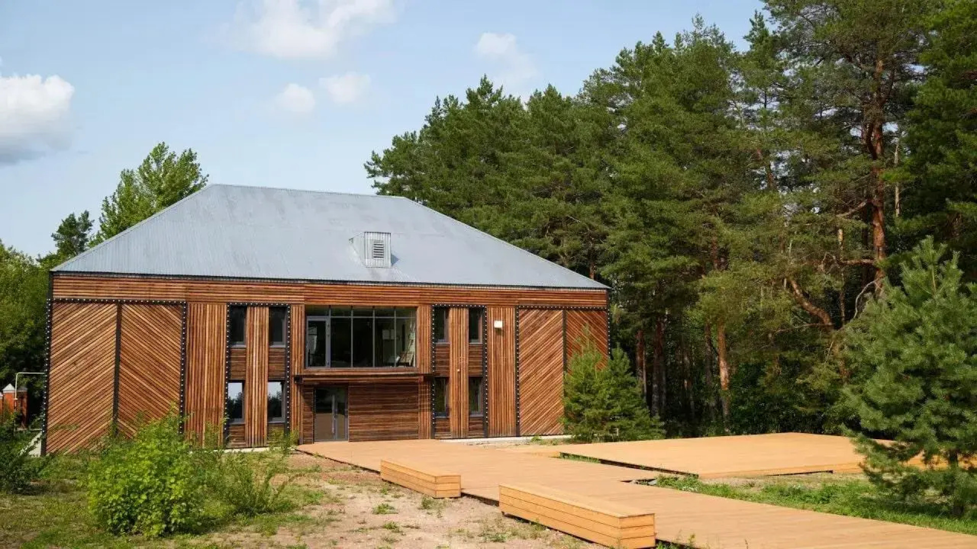 Отель Pioneer Resort