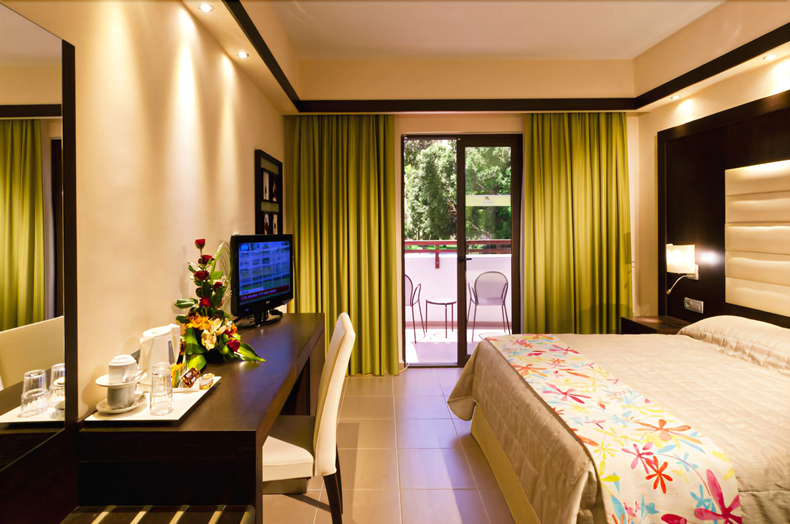 Oceanis Beach & Spa Resort - Adults only