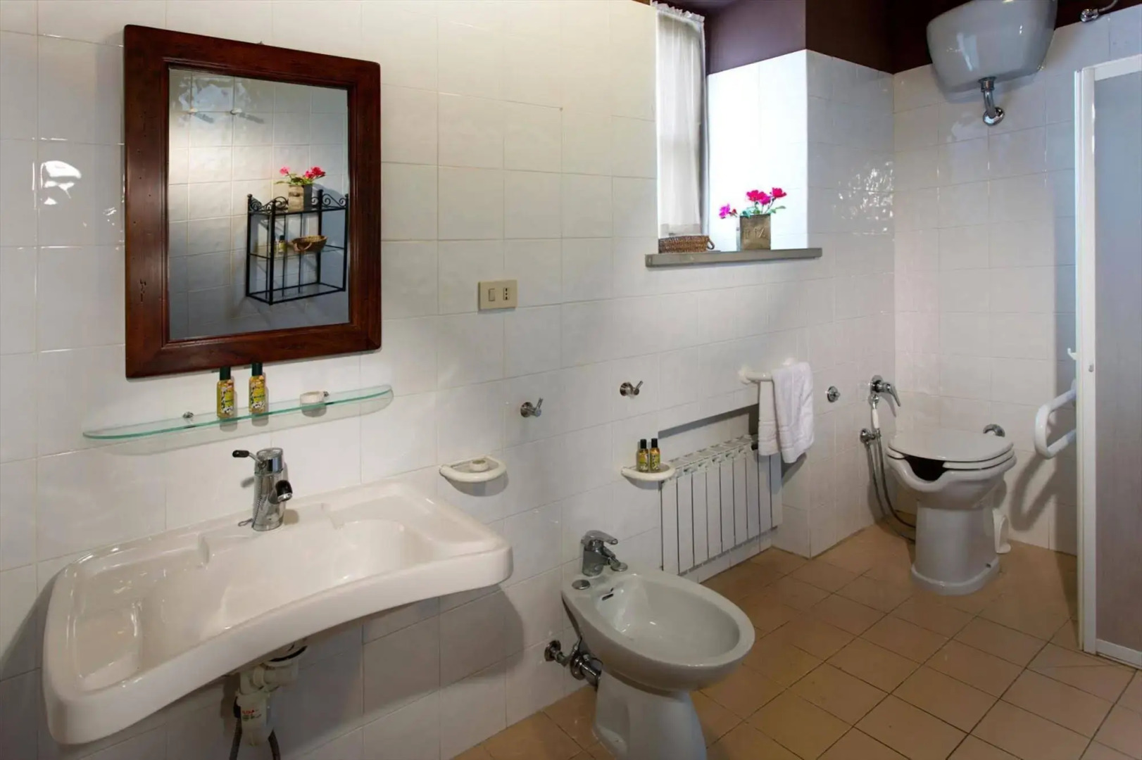 Poggiovalle Tenuta Italiana