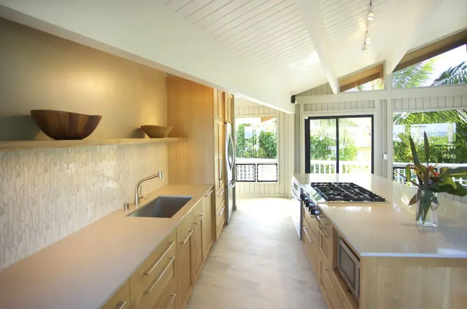 Haena Kai 3 Bedroom Home by RedAwning