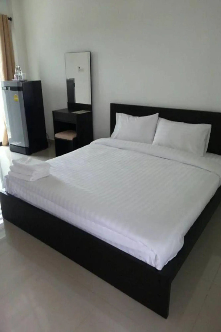 The Room Apartment