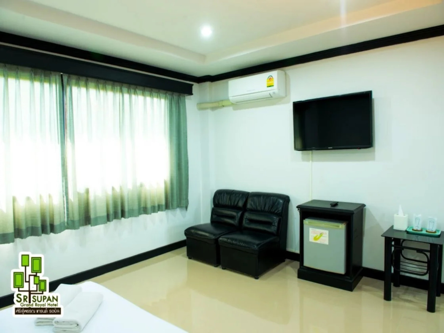 Srisupan Grand Royal Hotel