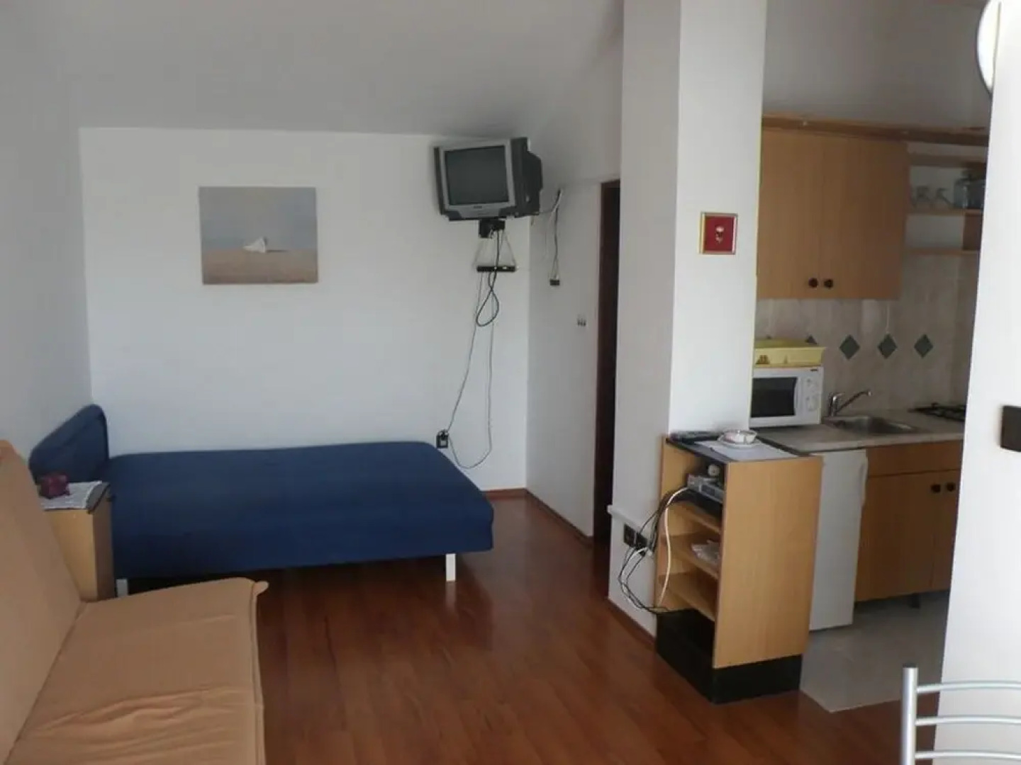 Maestro - 30m From the Beach & Parking - A2