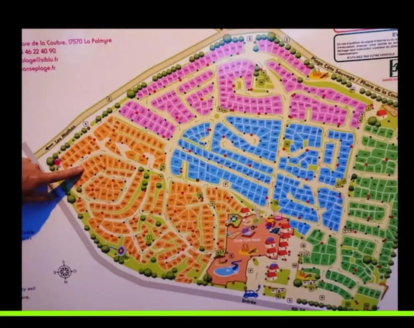 Property With 3 Bedrooms in Les Mathes, With Pool Access, Furnished Te