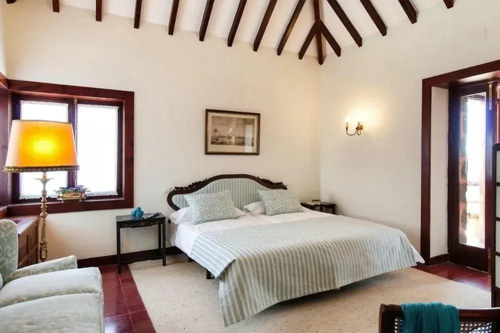 Luxurious Villa Oasis in Santa Brigida