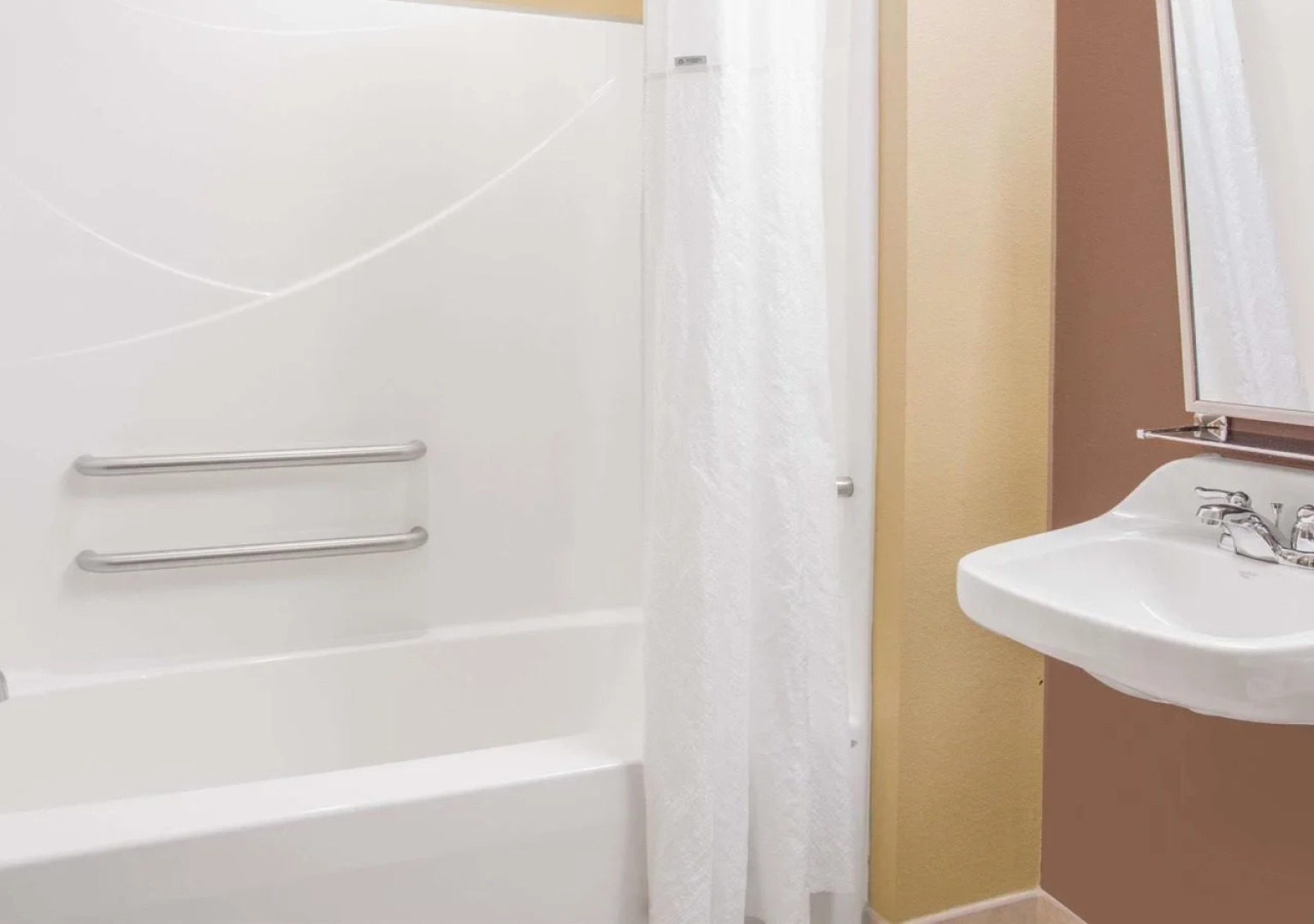 SureStay Plus Hotel by Best Western Buckhannon