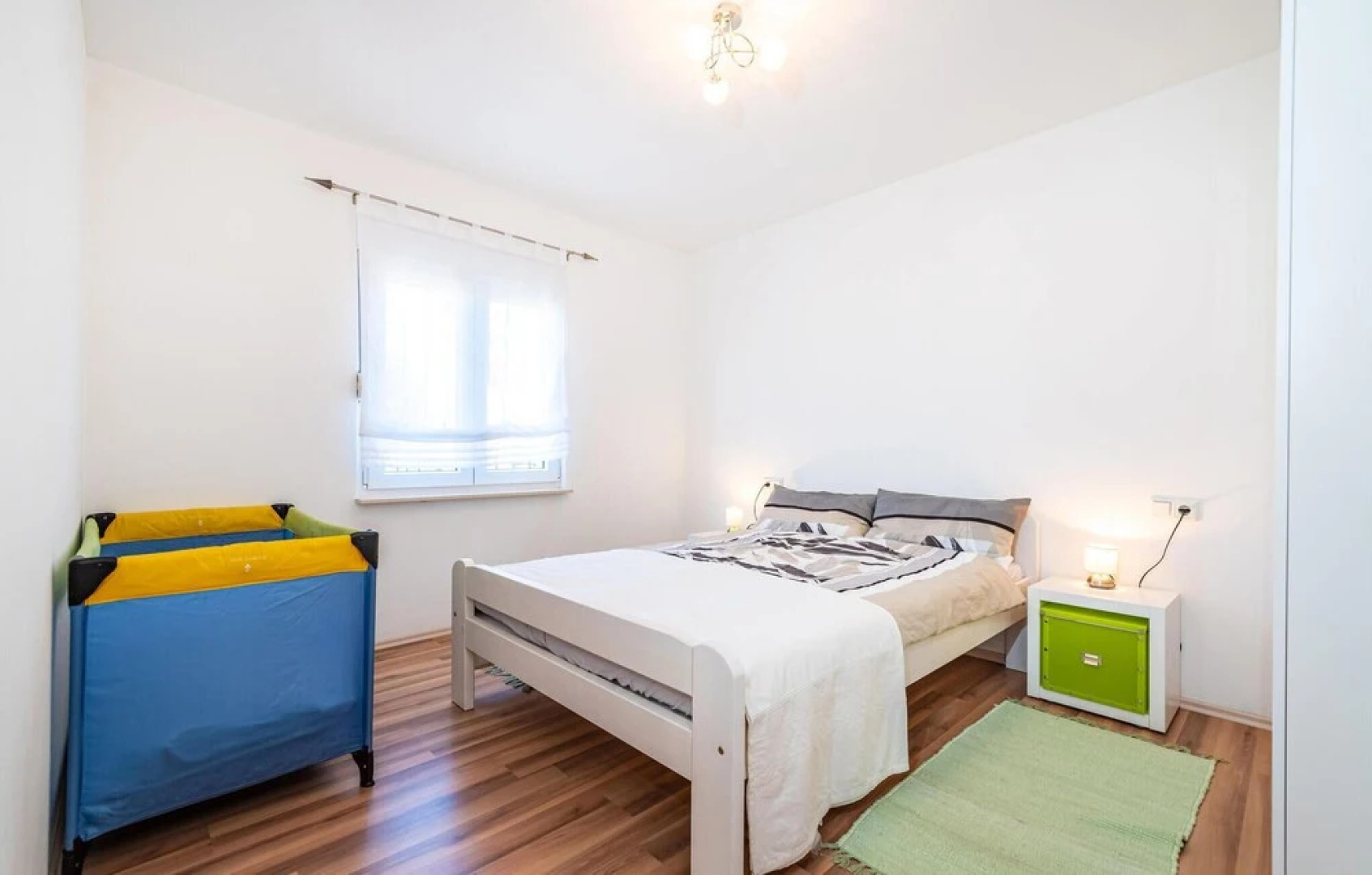 Awesome Apartment in Karin Gornji With Wifi and 2 Bedrooms