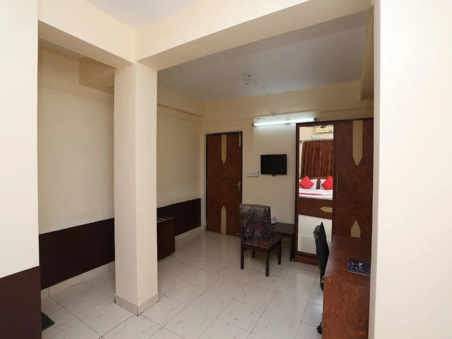 OYO 16394 Prantik Guest House