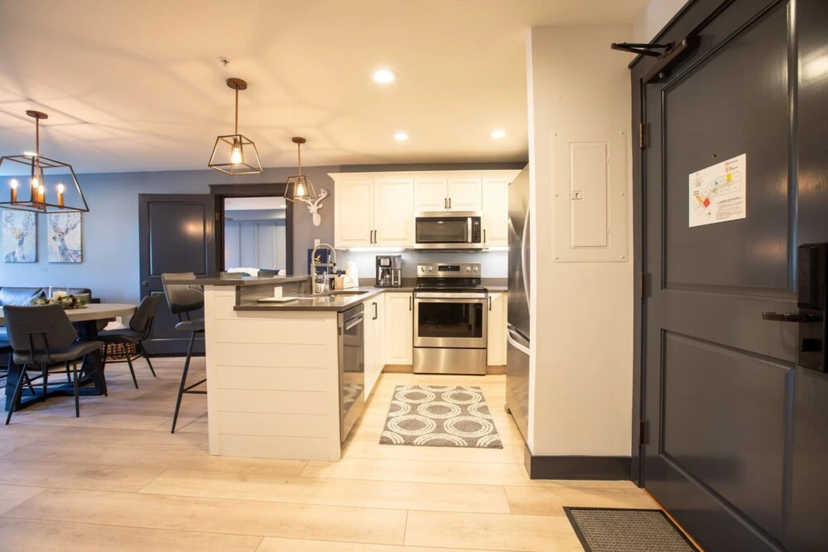 1303 - Two Bedroom Deluxe Eagle Springs West 2 Condo by RedAwning