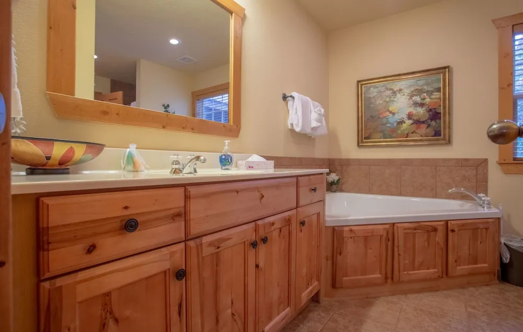 Serenity Lodge 4 Bedrooms 4 Bathrooms Home