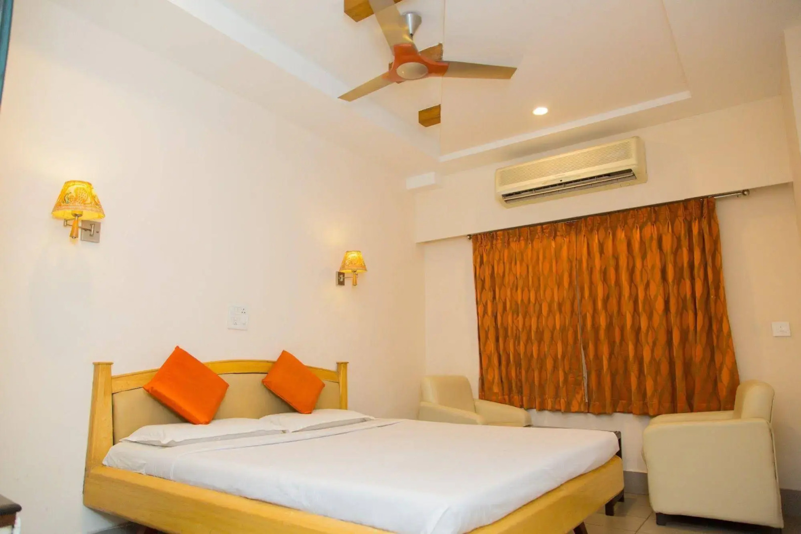 Hotel Kinnera Comforts