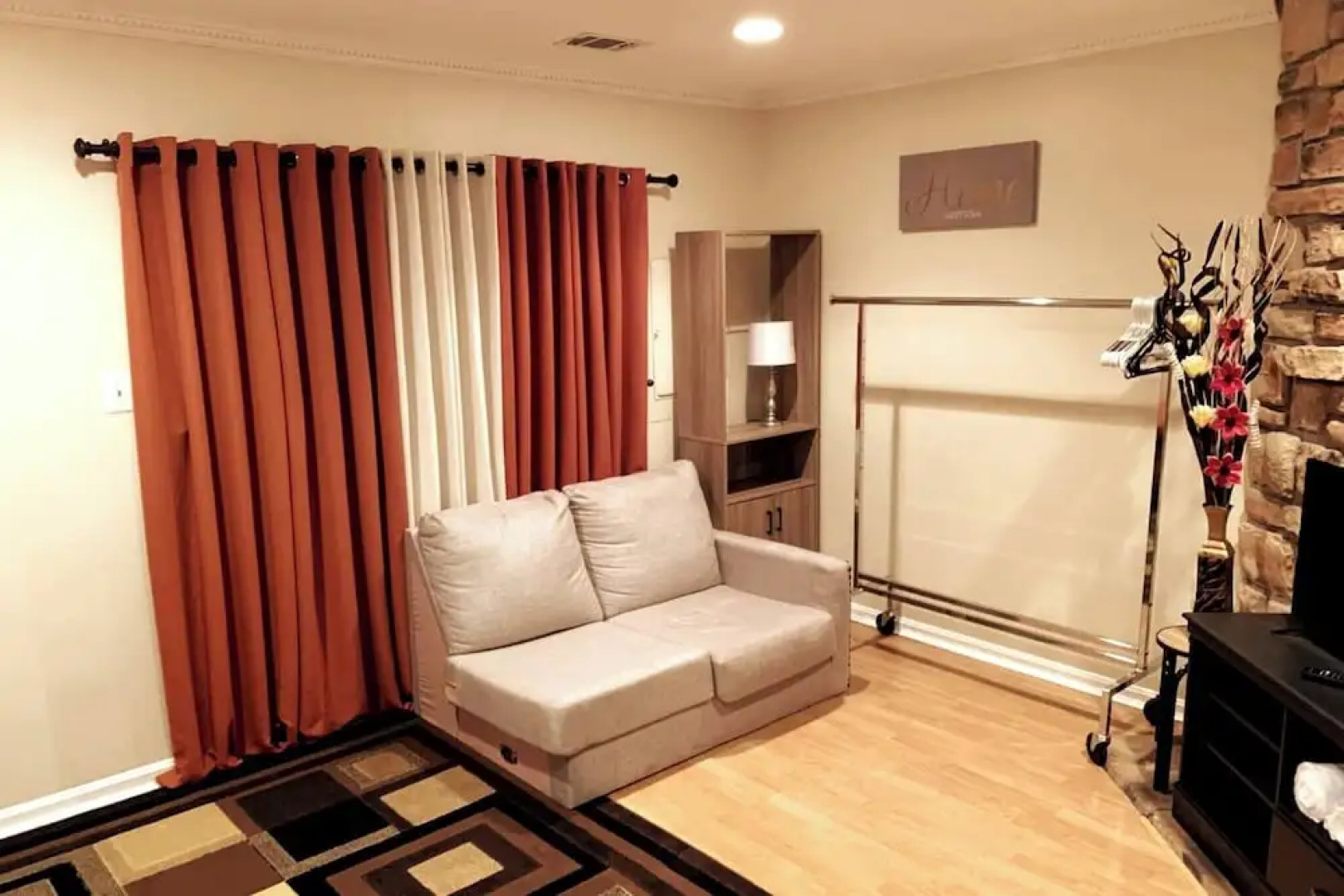 Room in House - The Master Haven Cozy Private Room