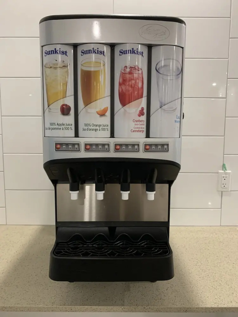 Meridian Inn & Suites Regina Airport