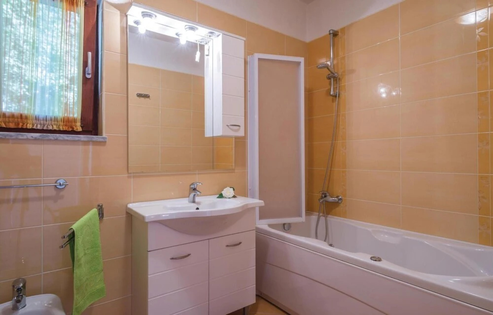 Amazing Home in Dobrani With Wifi and 2 Bedrooms