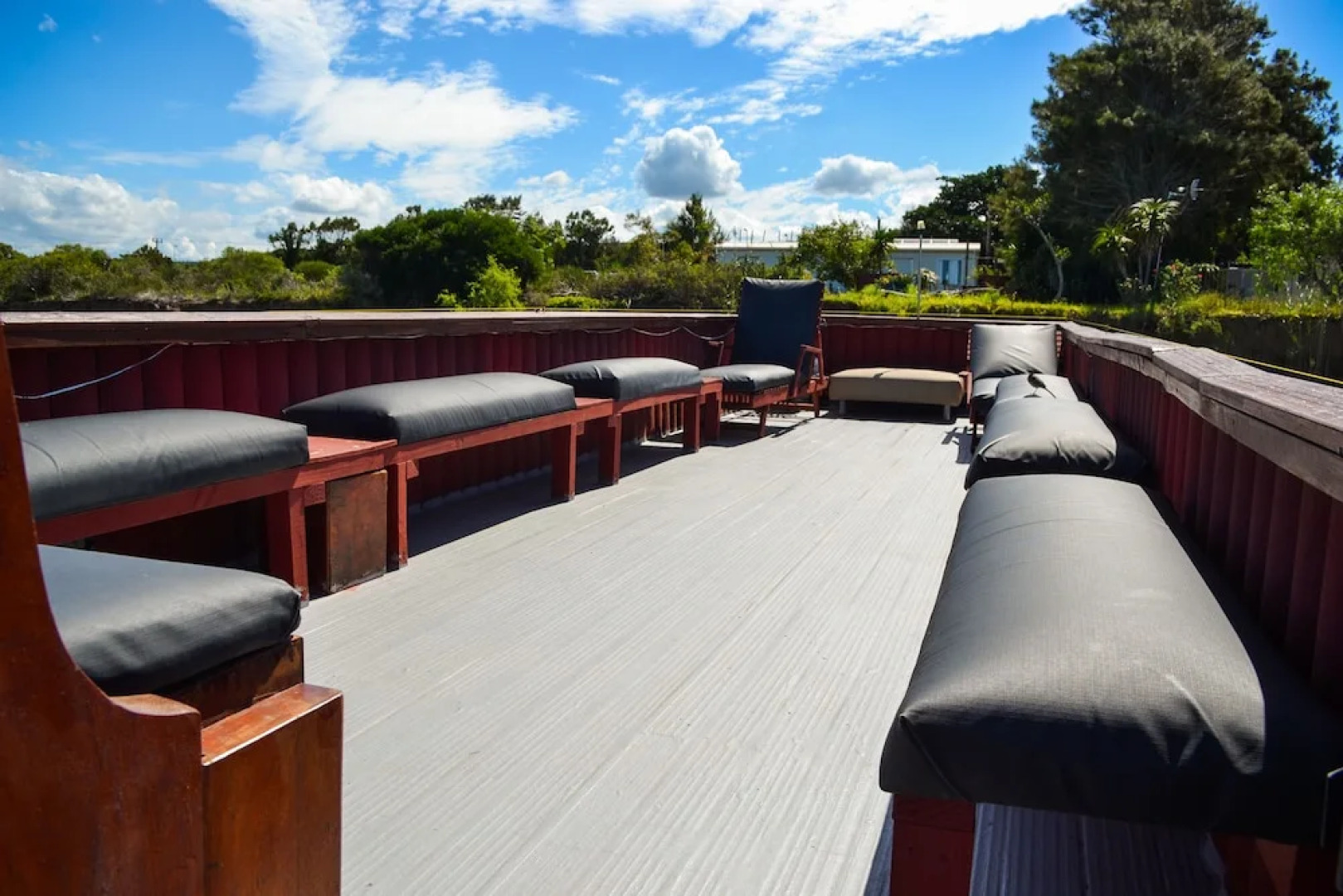 Maggie May House Boat