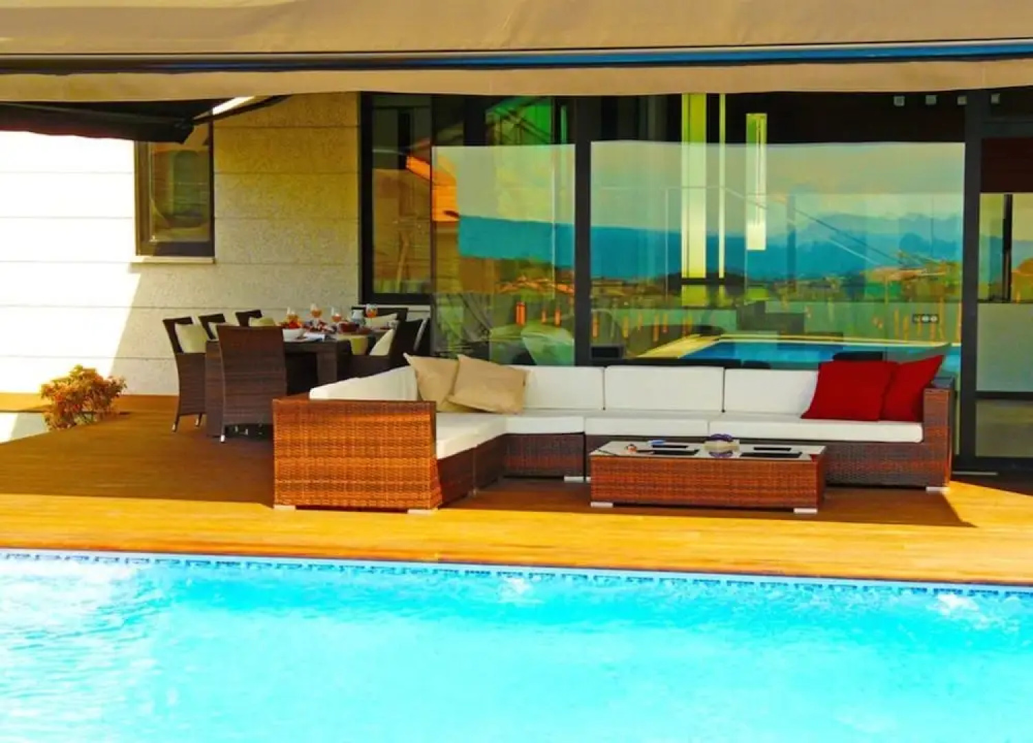 Sanxenxo 101120 5 Bedroom Villa By Mo Rentals