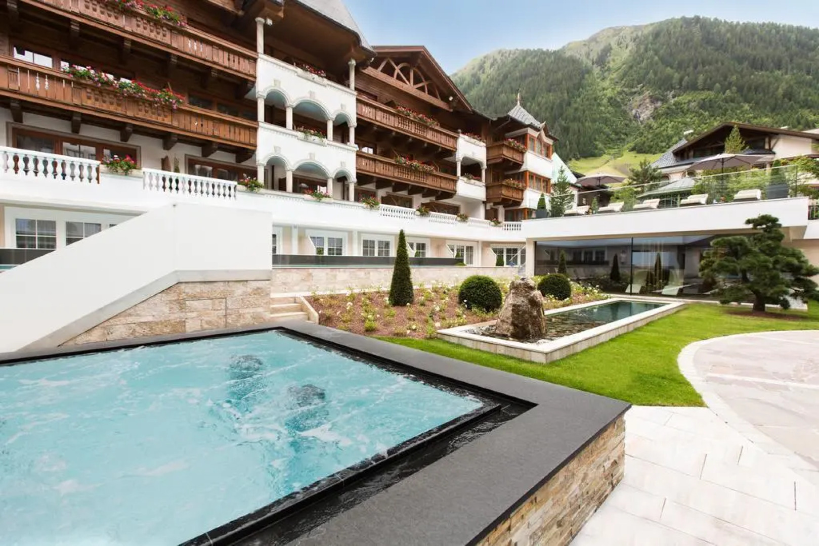 Hotel Trofana Royal