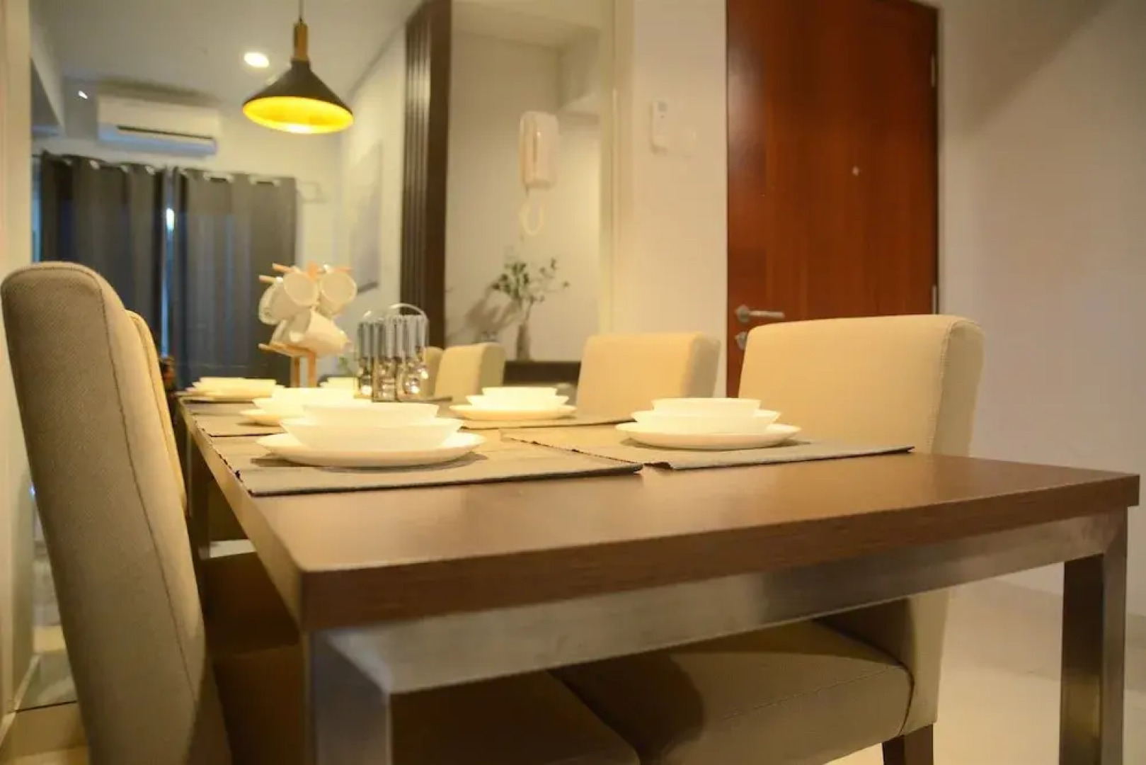 Luxury 2BR Roseville Soho & Suite Apartment near ICE BSD