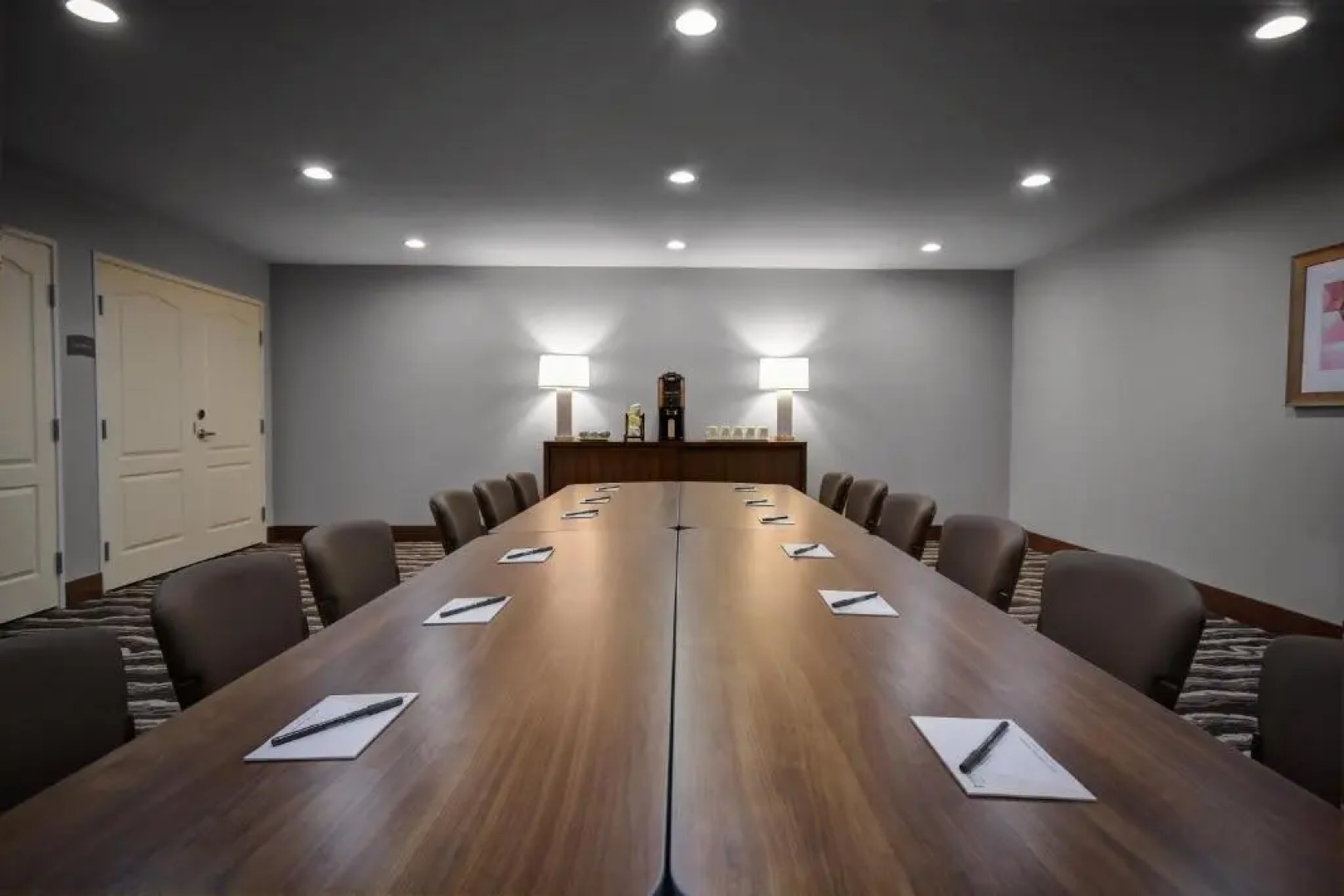 Staybridge Suites Holland by IHG