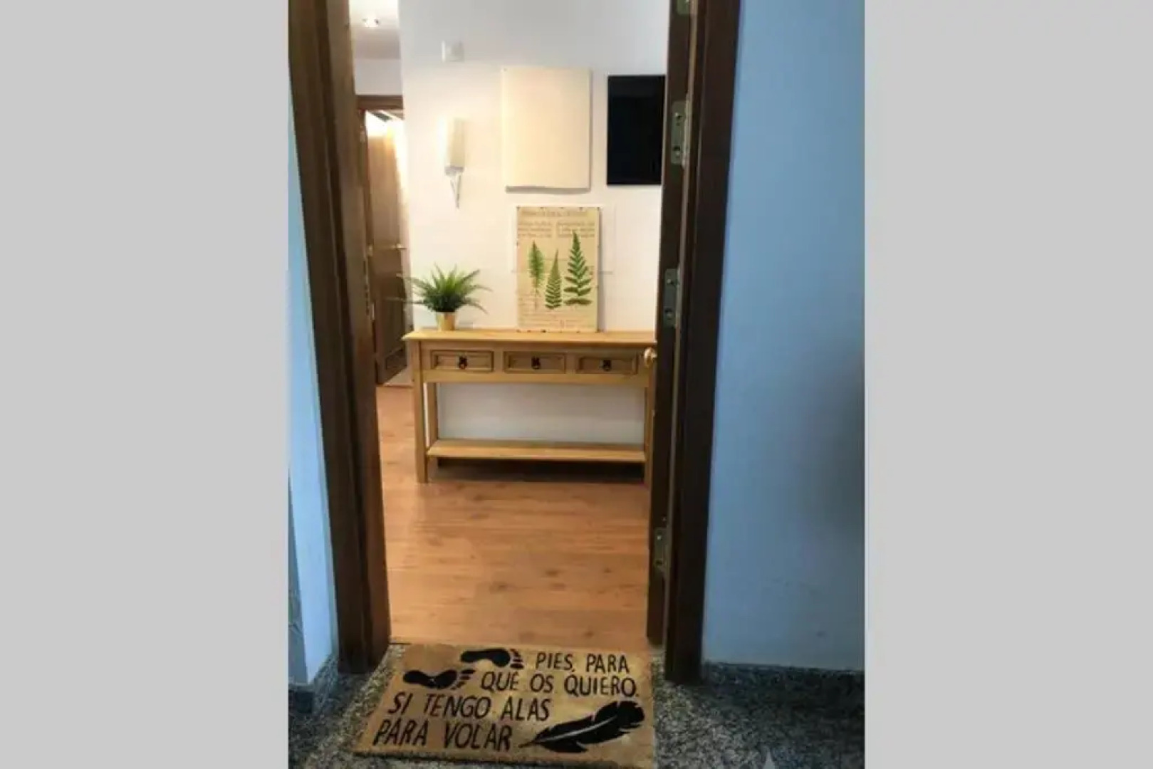 Gran terraza con vistas en el corazon de villanua