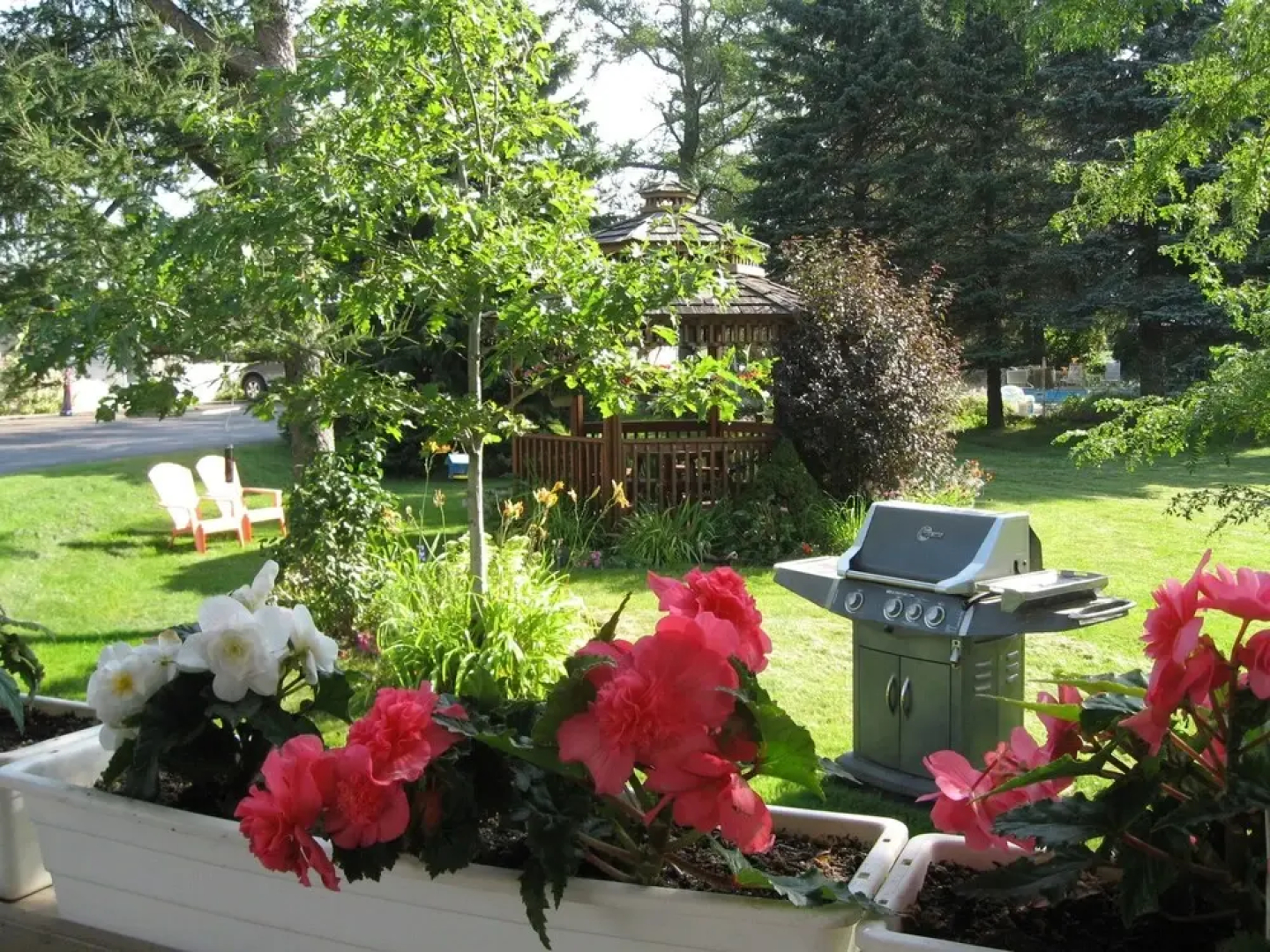 Stratford Suburban Motel