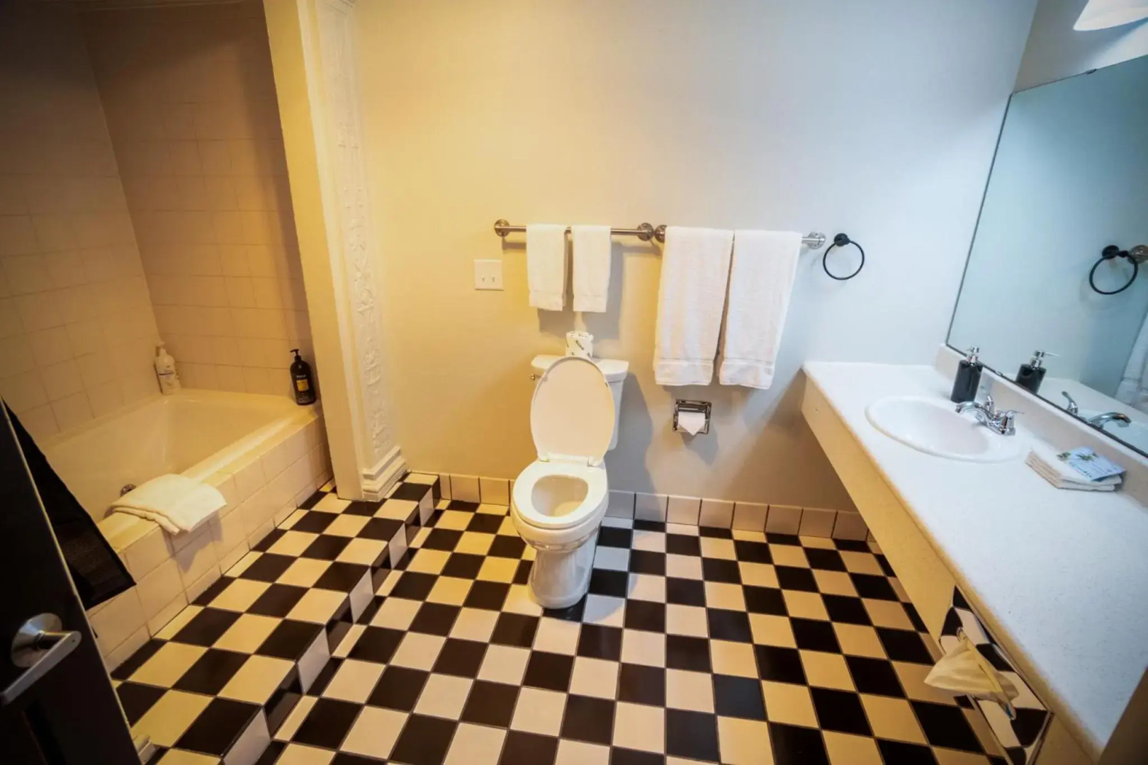 Nuks Executive Suites