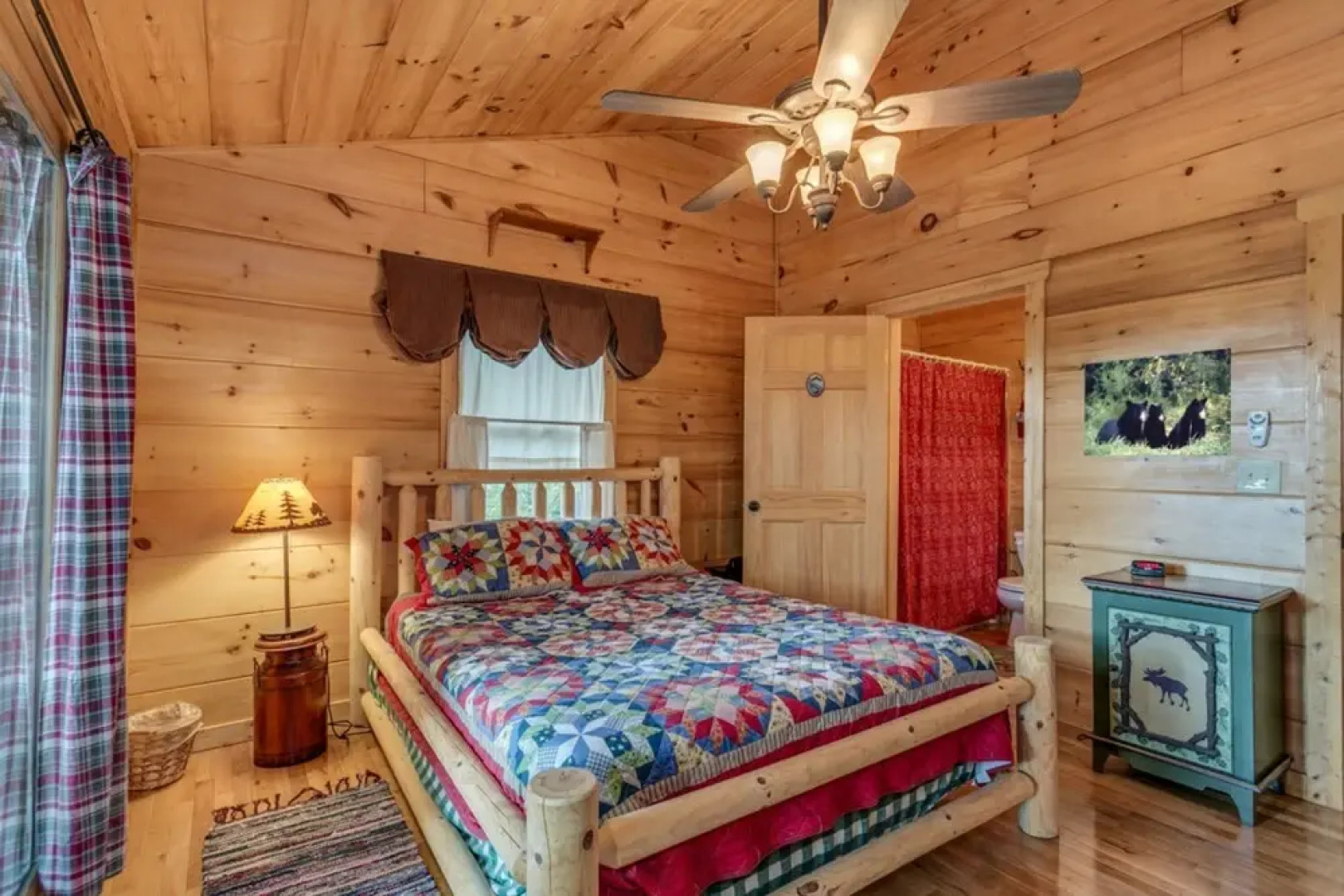 Dogwood Cabin