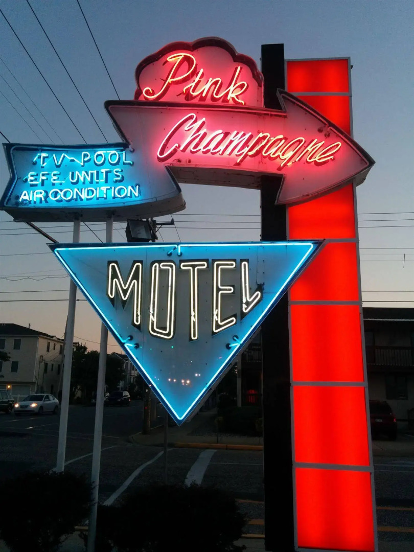 Pink Champagne Motel