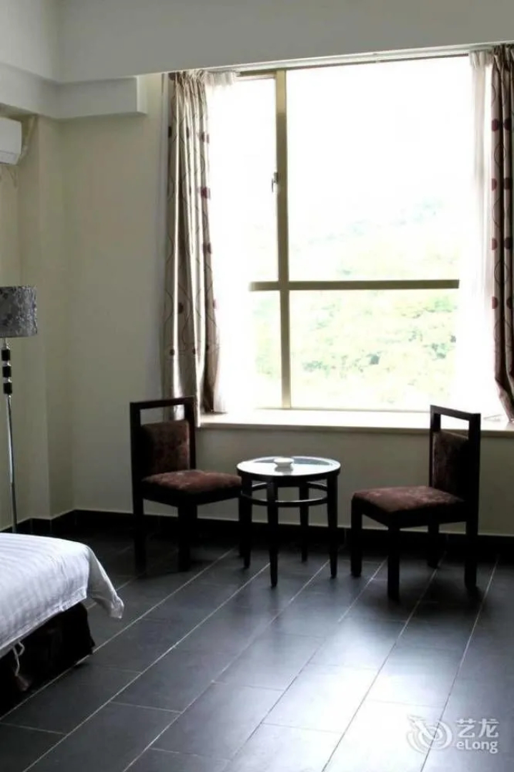 Yading Shanhui Holiday Hotel - Huizhou