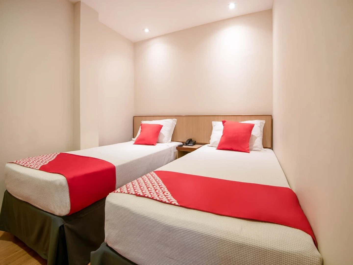 ZEN Rooms Conde de Lages