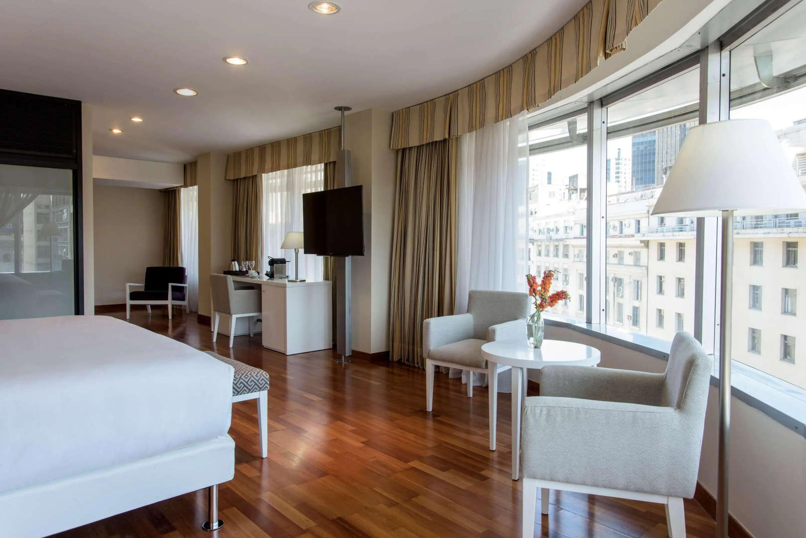 NH Buenos Aires Latino