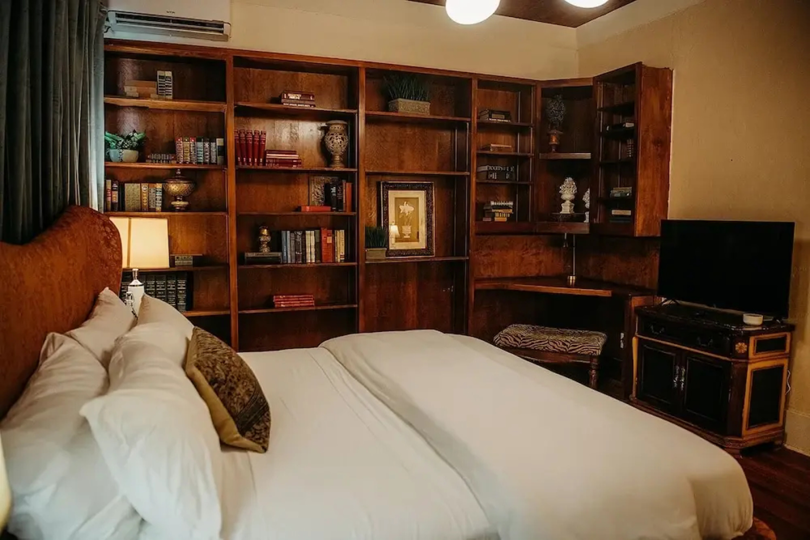The Crystal River Inn