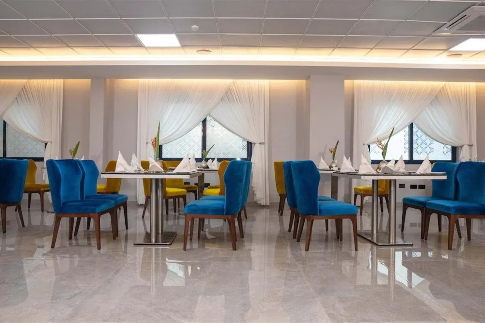 Oak Plaza Hotel - East Legon