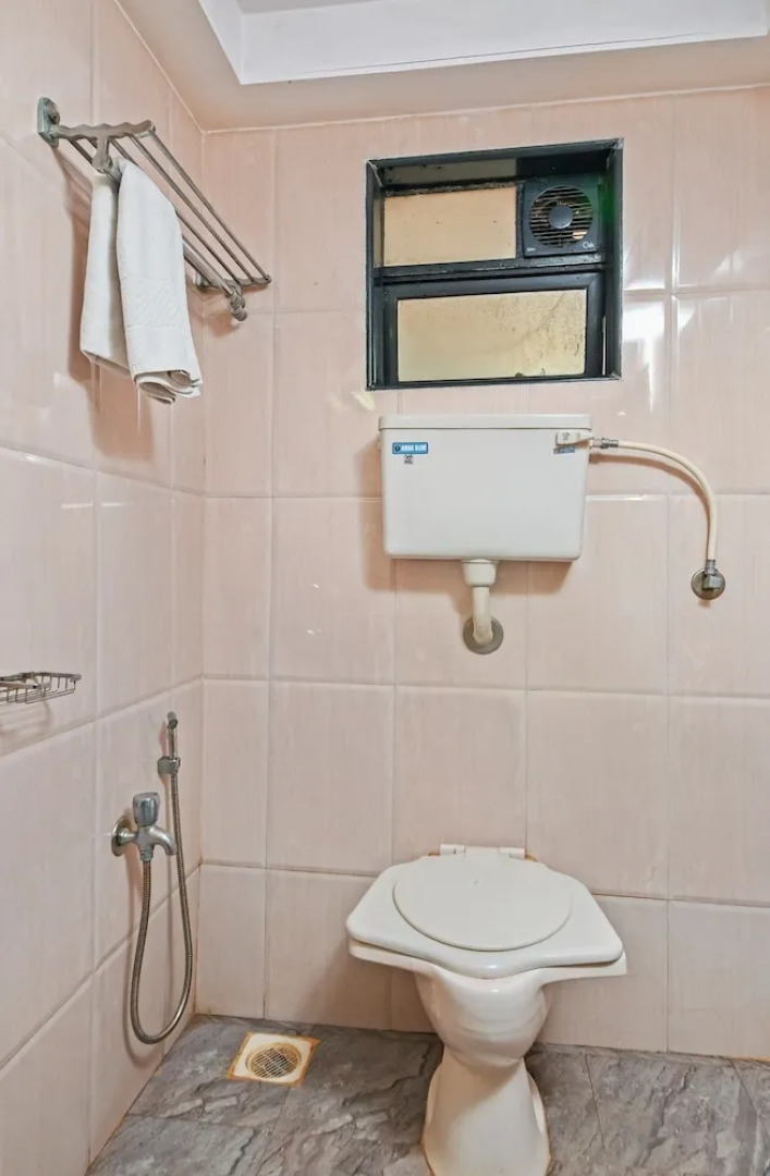 OYO 24048 Shree Krishna Palace