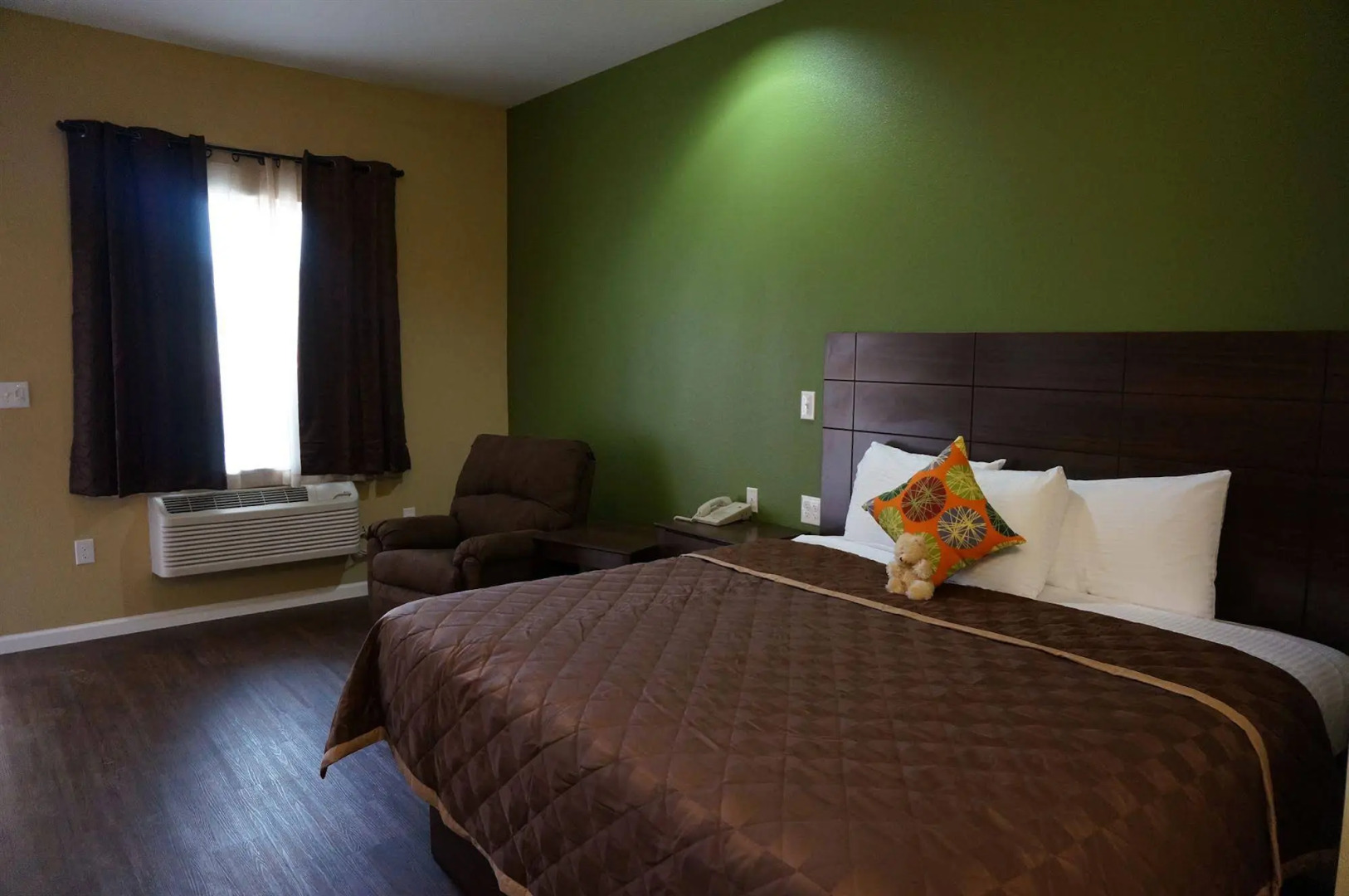 Texas Bungalows Hotel & Hotel Que at Lakeline Austin Cedar Park