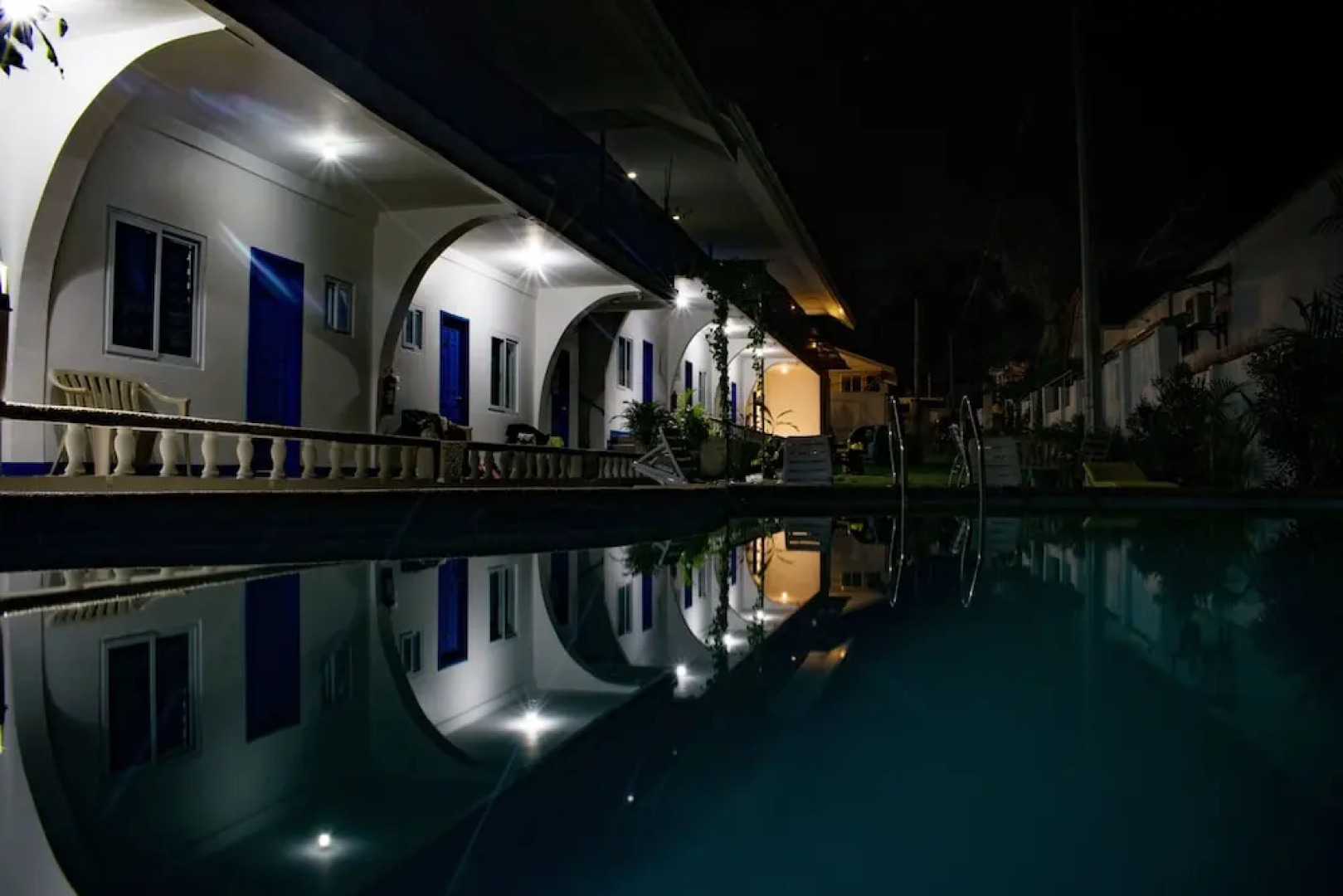 Pescadores Suites Moalboal