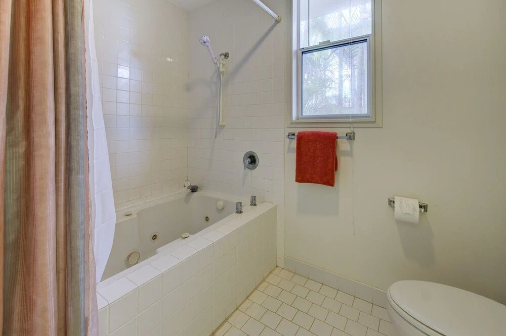Emmalani Court 411 2 Bedrooms 2 Bathrooms Condo