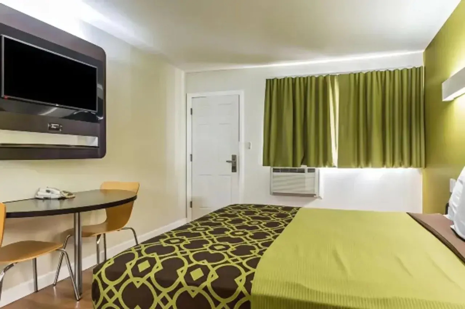 Rodeway Inn Downtown Hanford