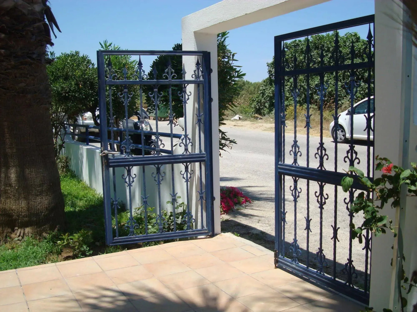 Philippos Studios & Apartments