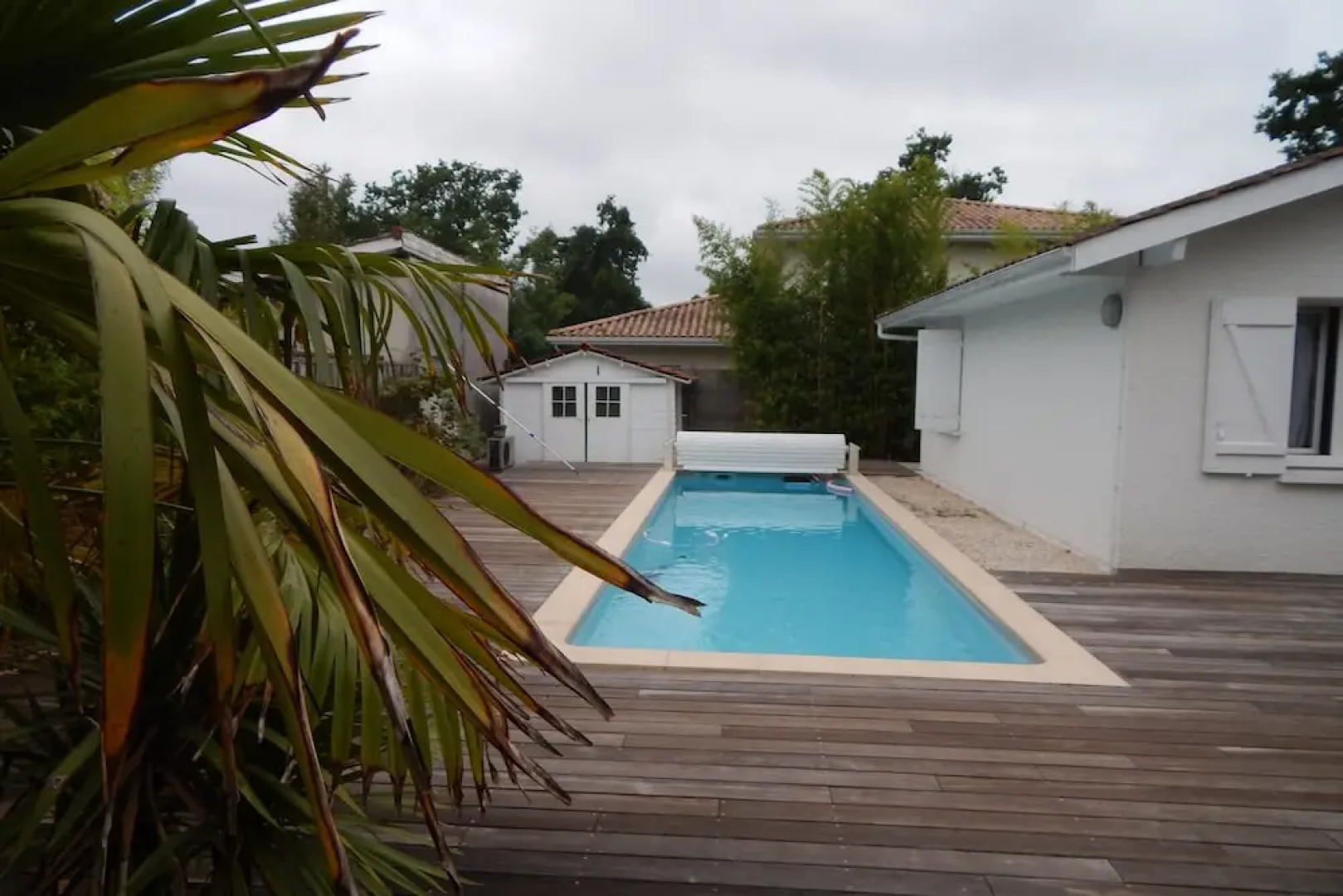 Villa avec piscine proche port Ostréicole