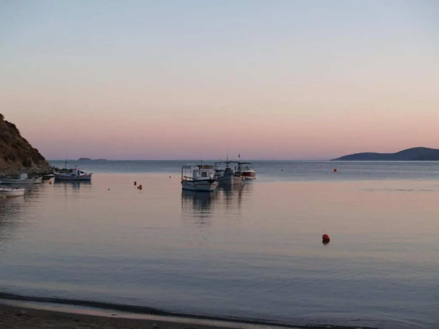 Pegasus Studios & Apartments