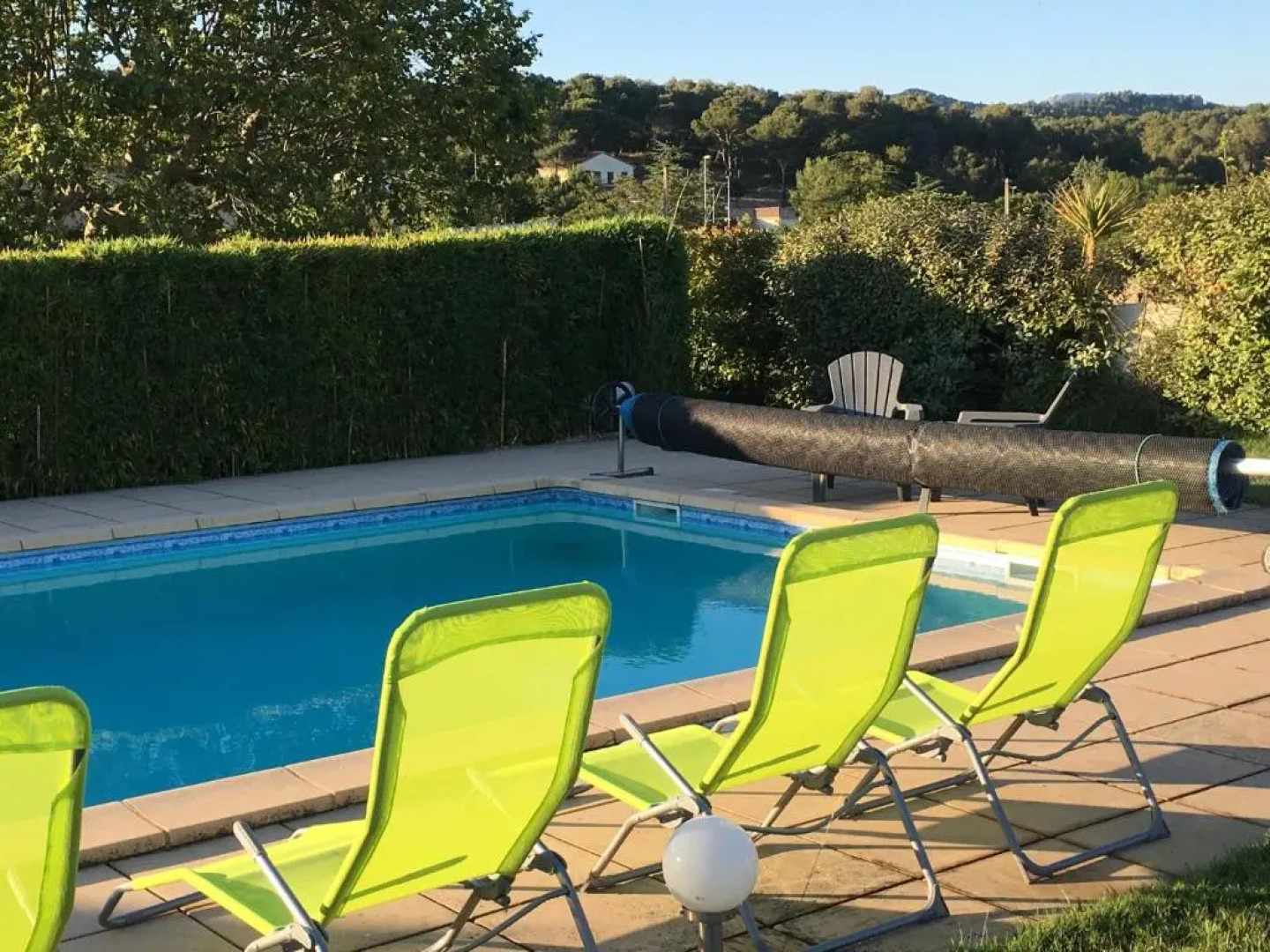 Appart. 4 pers a 6 Kms de Cassis avec acces piscine