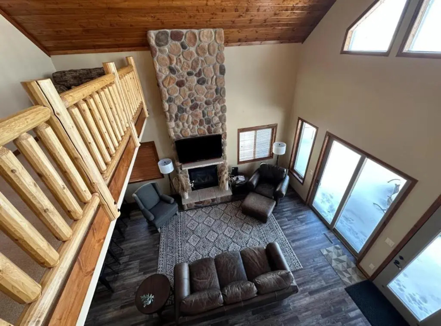 Quarterdeck Resort & Restaurant